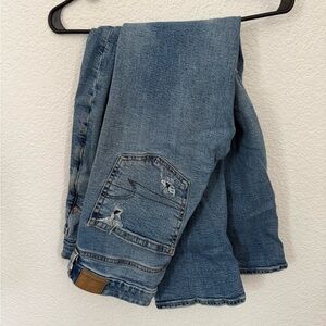 American Eagle Outfitters Straight Leg Medium Wash Denim Jeans
